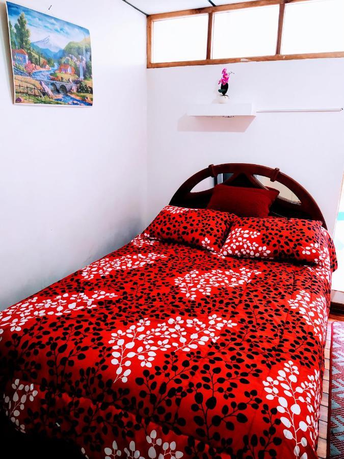 Hostal Latitud Ecuem Кито Экстерьер фото
